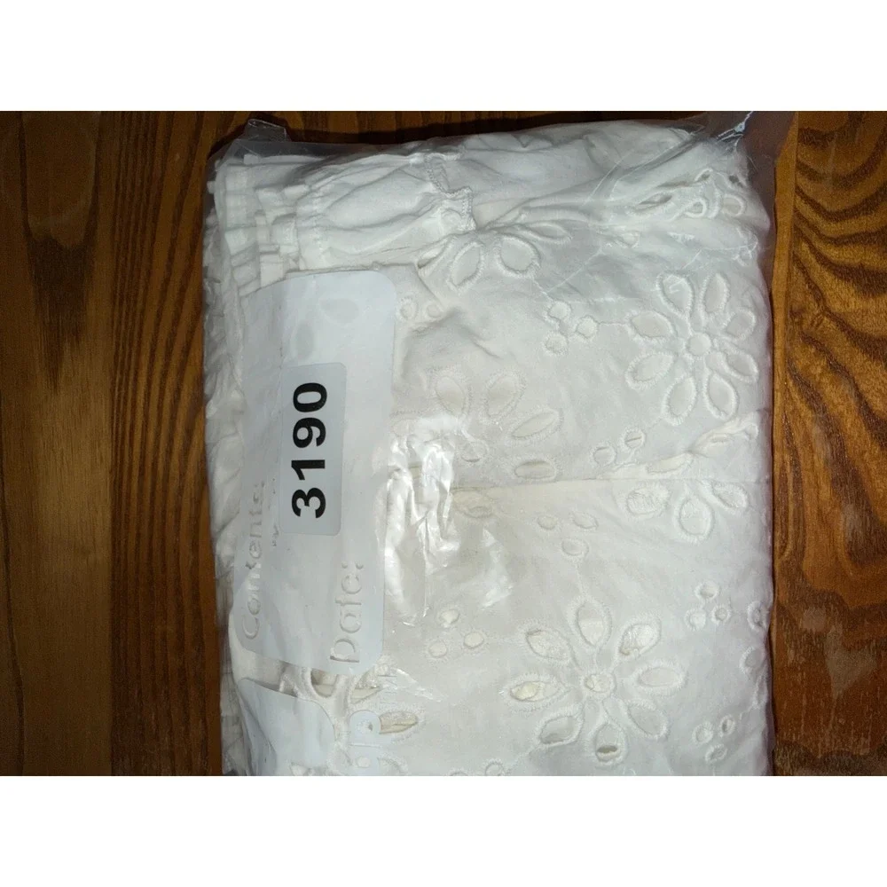 Free People Sadler White Eyelet Mini Dress Short Sleeve Ruffle Hem‎ XS New
